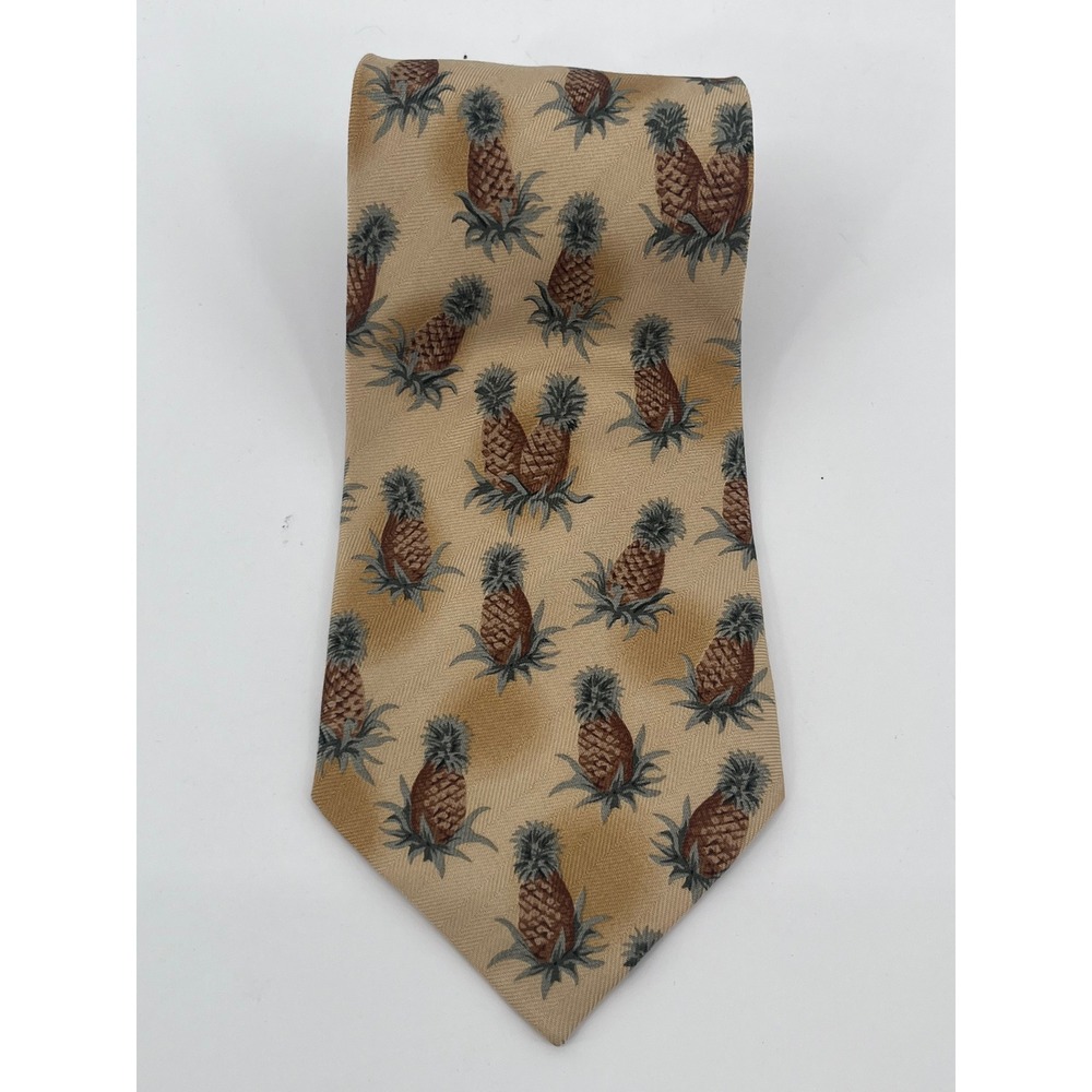 Tommy Bahama Mens Silk Tie Tan Pineapple Tropical Hand Made Necktie 56x4